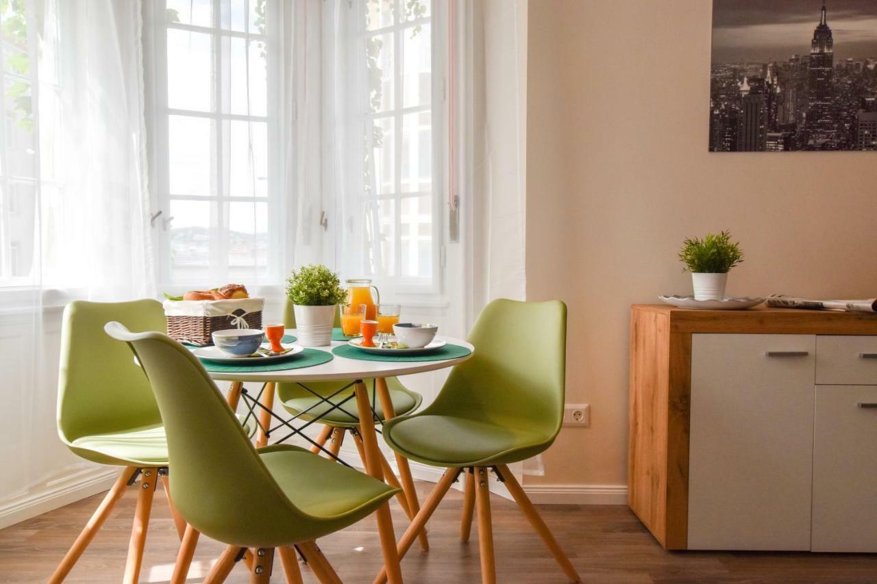 Christine Apartment Close To The Buda Castle Budapest Esterno foto