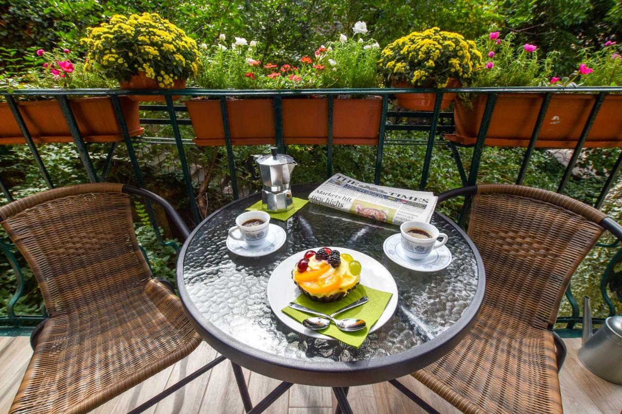 Christine Apartment Close To The Buda Castle Budapest Esterno foto