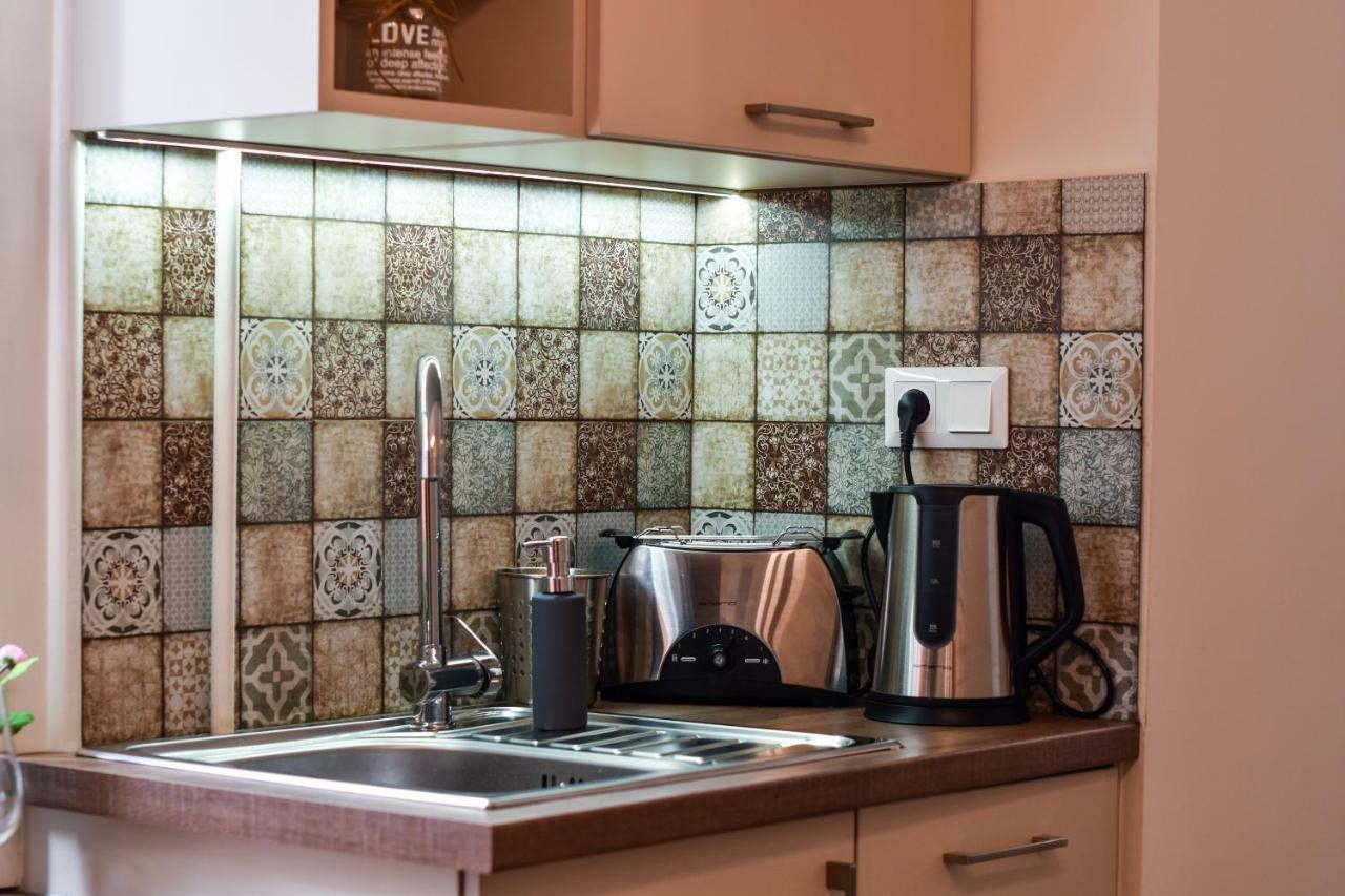 Christine Apartment Close To The Buda Castle Budapest Esterno foto